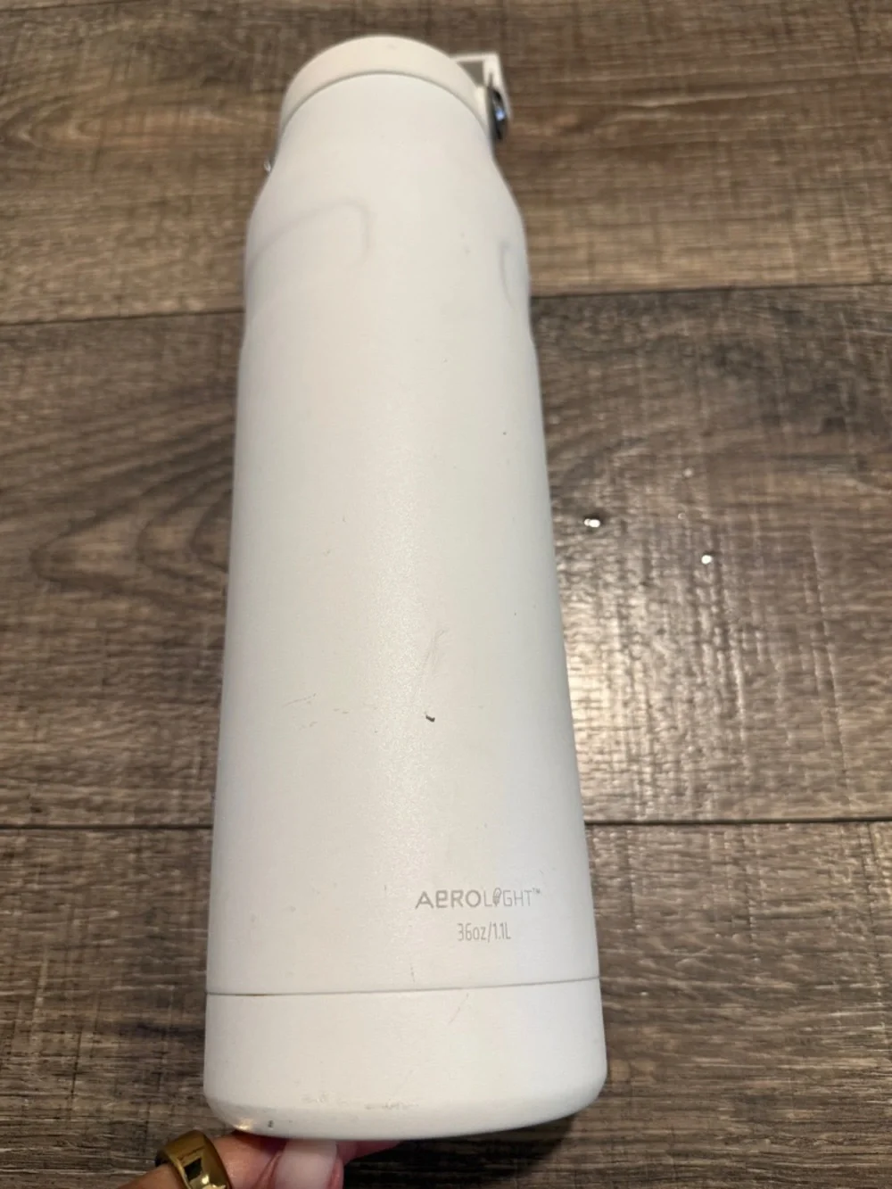 Stanley White Insulated Stainless Steel Bottle with Flip Cap 36oz - Picture 3 of 3